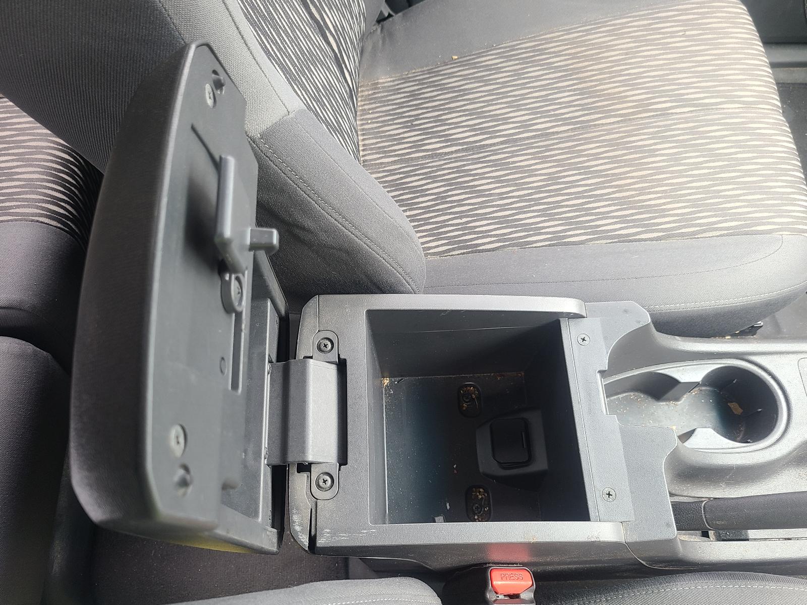 View Holden Colorado 2013  