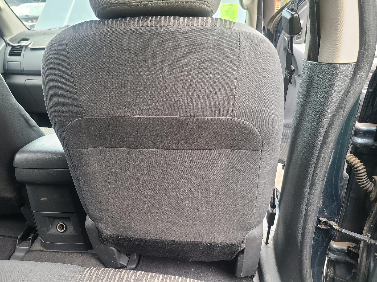 View Holden Colorado 2013  