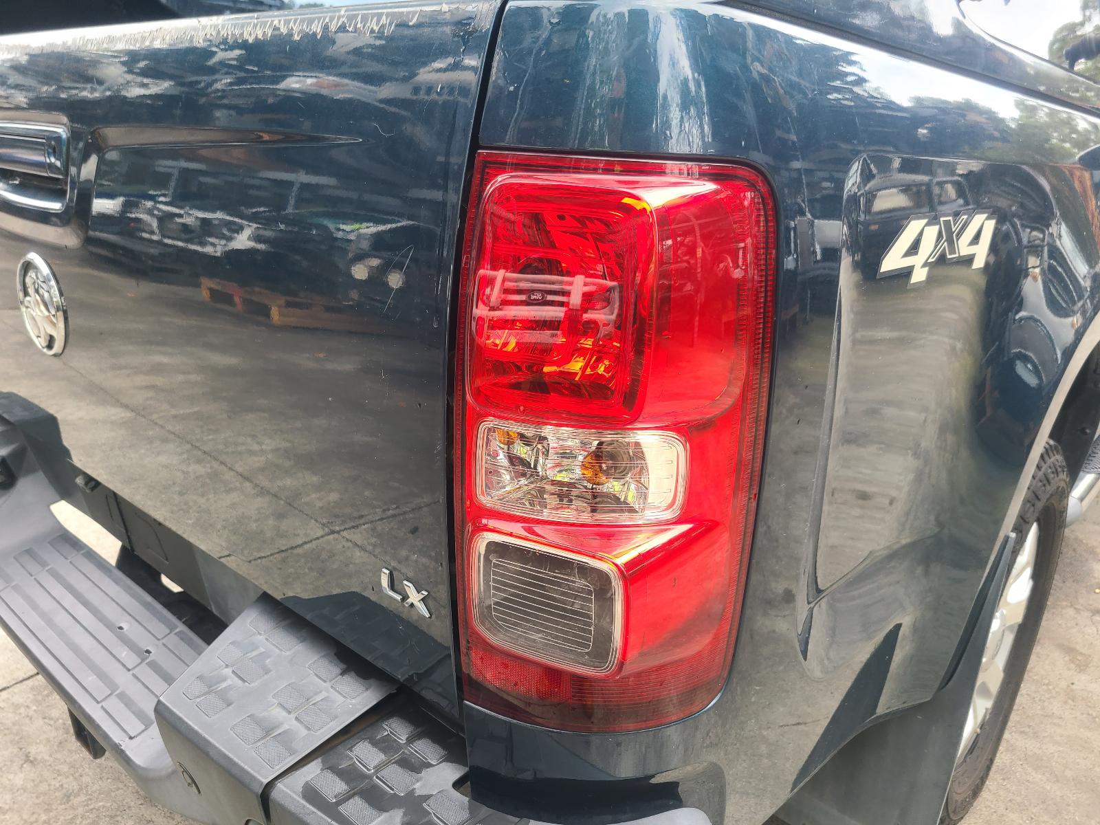 View Holden Colorado 2013  