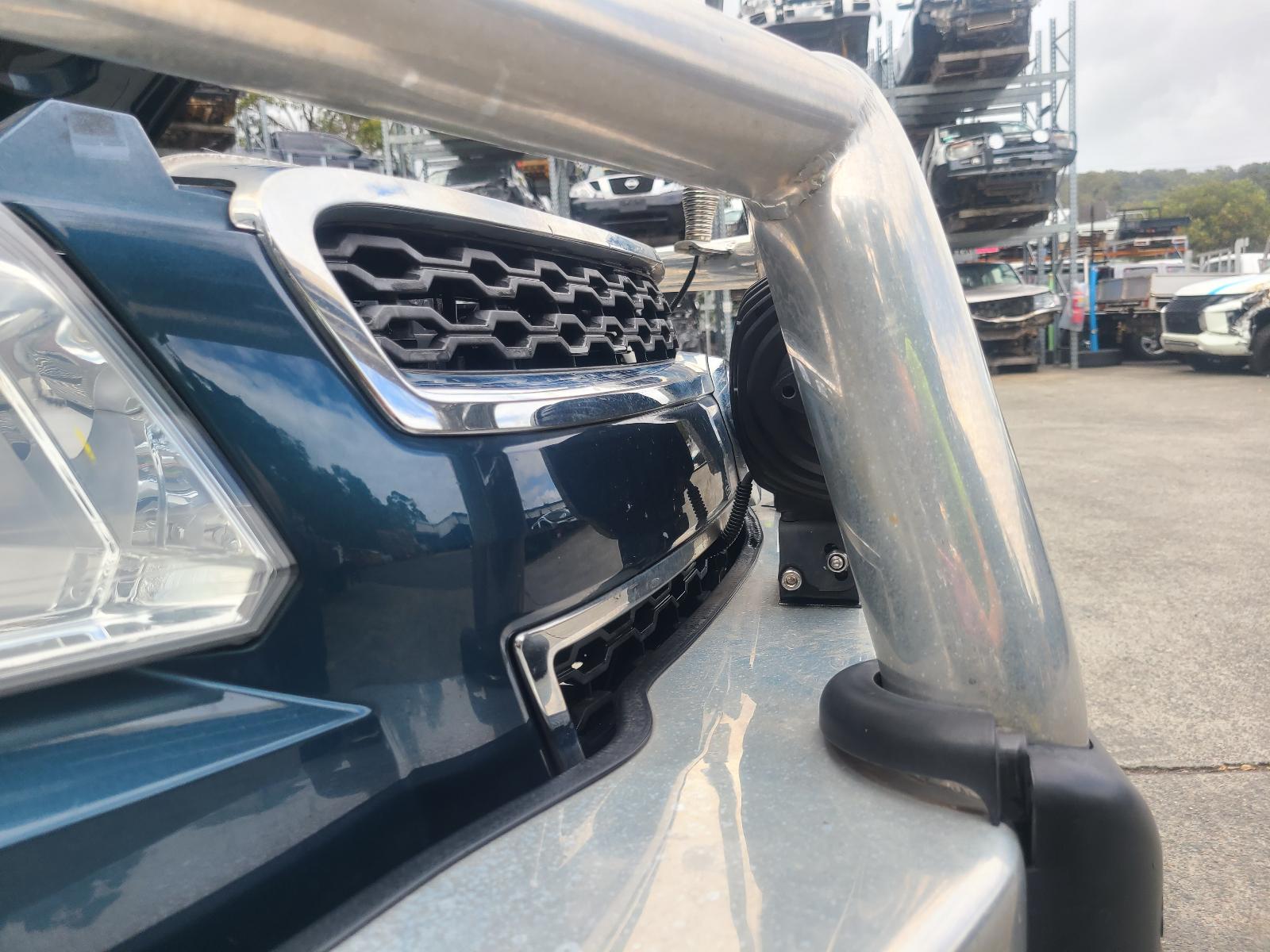 View Holden Colorado 2013  