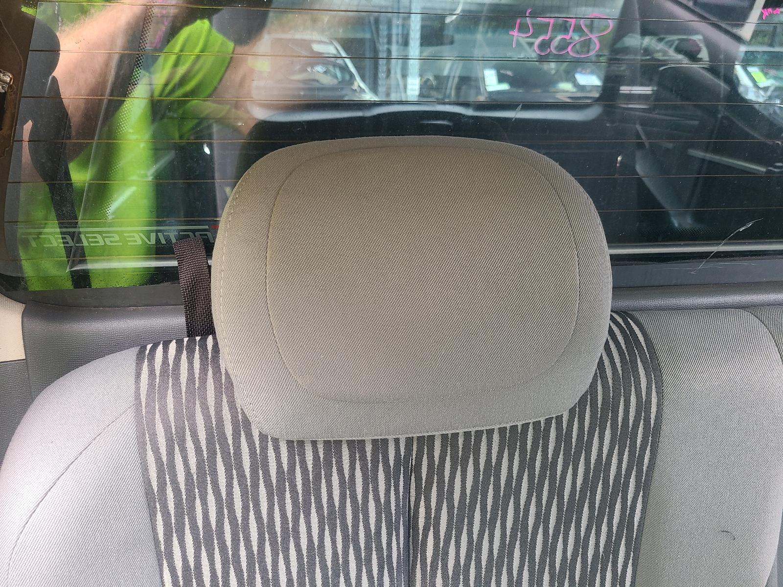 View Holden Colorado 2013  