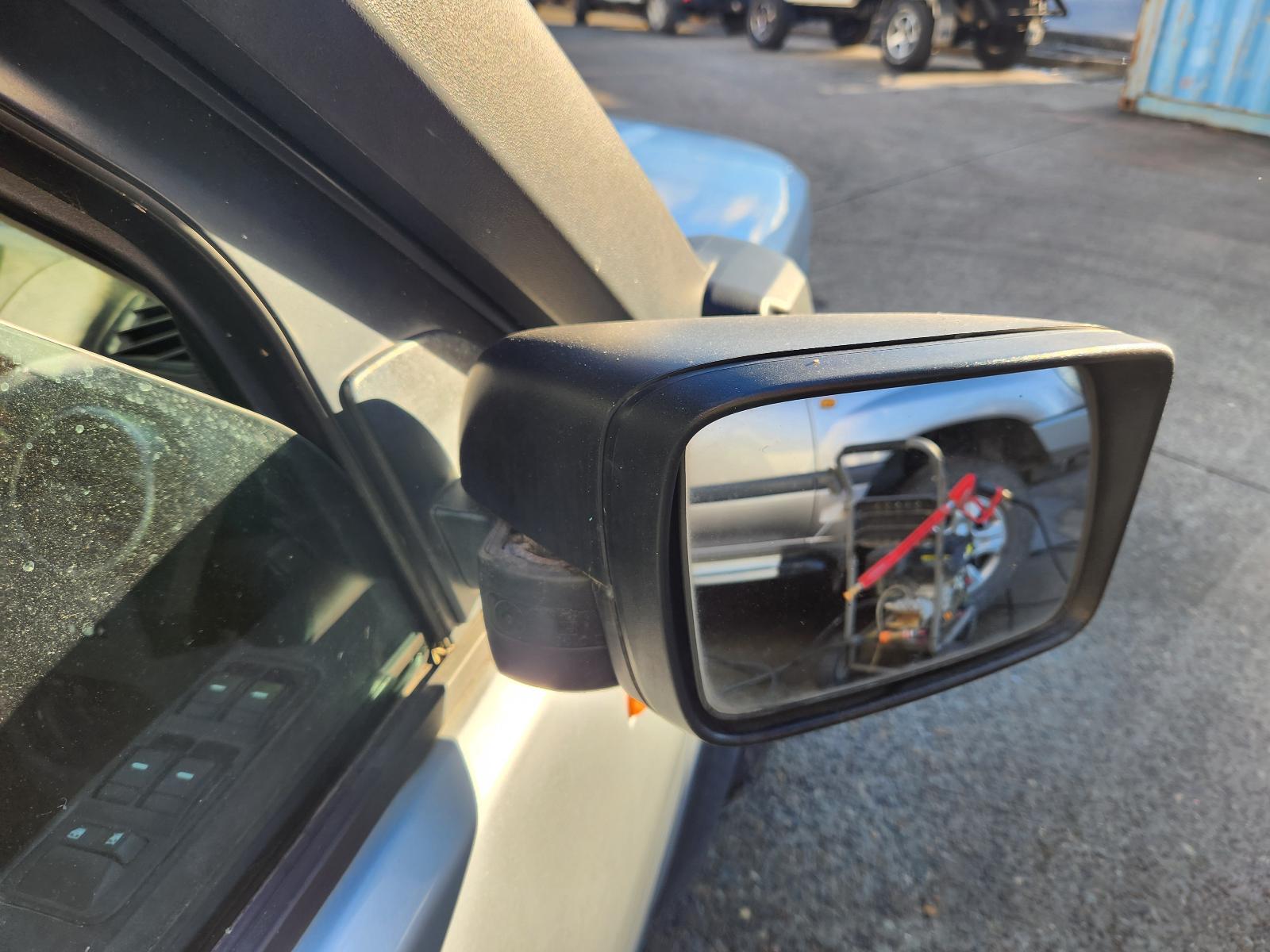 Land Rover Discovery 2007 4 Door Station Wagon View Land Rover Discovery 2007 4 Door Station Wagon