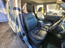 View Land Rover Discovery 2007 4 Door Station Wagon