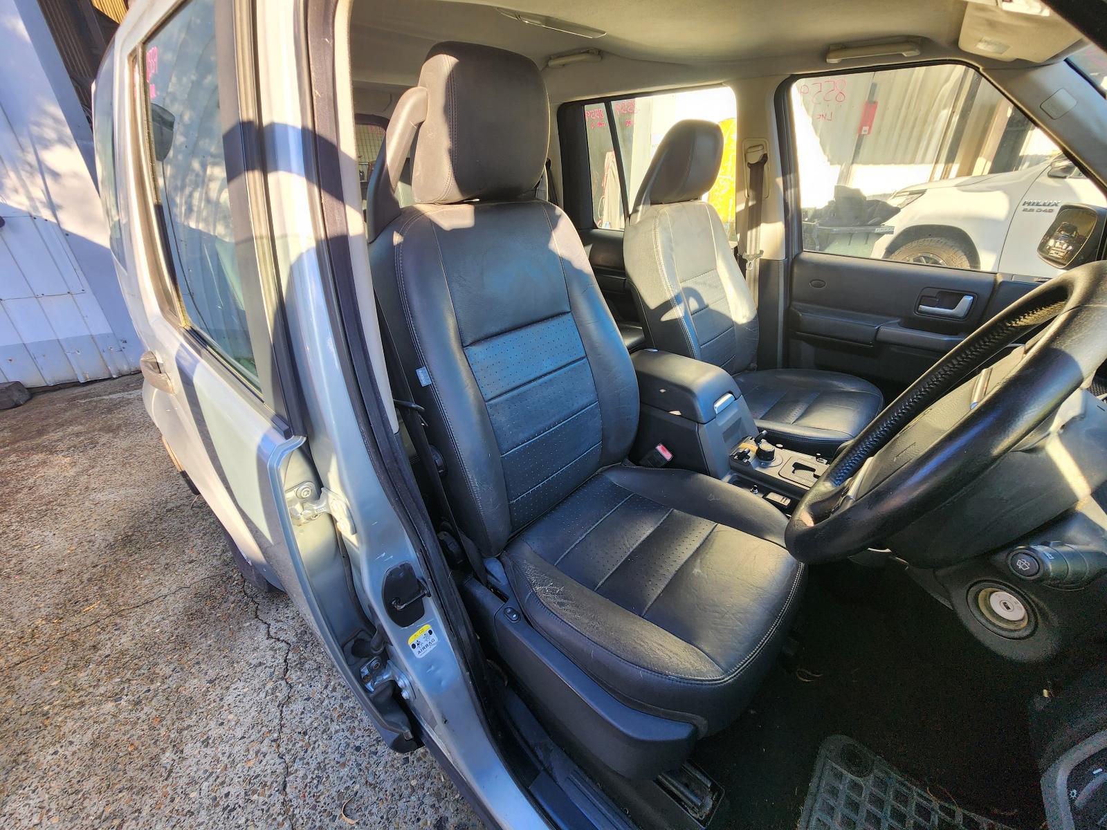 Land Rover Discovery 2007 4 Door Station Wagon View Land Rover Discovery 2007 4 Door Station Wagon