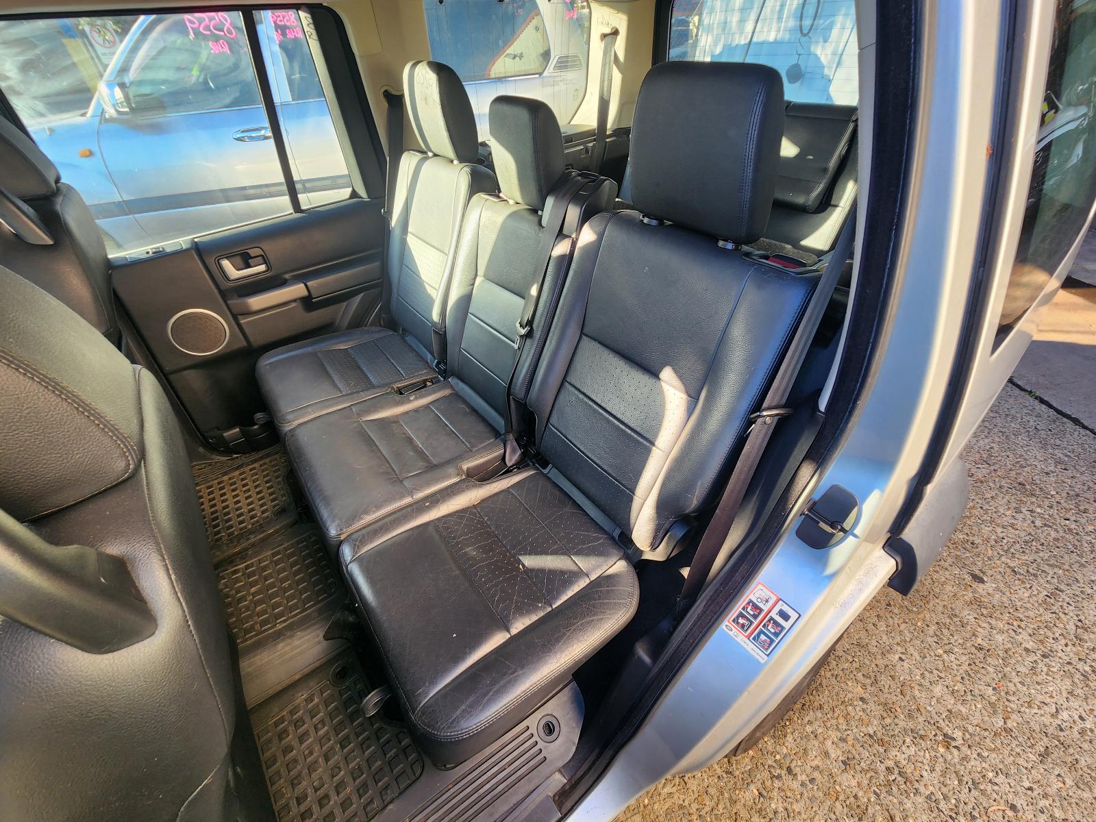 Land Rover Discovery 2007 4 Door Station Wagon View Land Rover Discovery 2007 4 Door Station Wagon