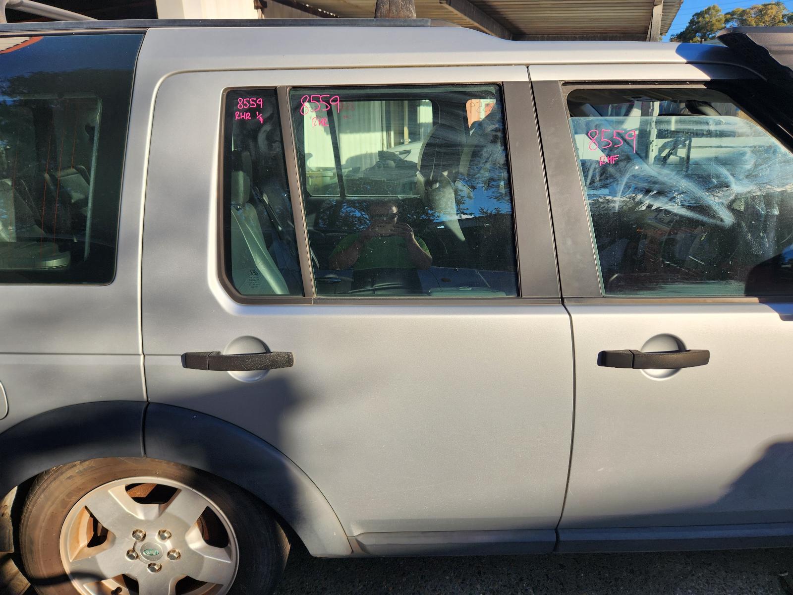 Land Rover Discovery 2007 4 Door Station Wagon View Land Rover Discovery 2007 4 Door Station Wagon
