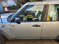 View Land Rover Discovery 2007 4 Door Station Wagon