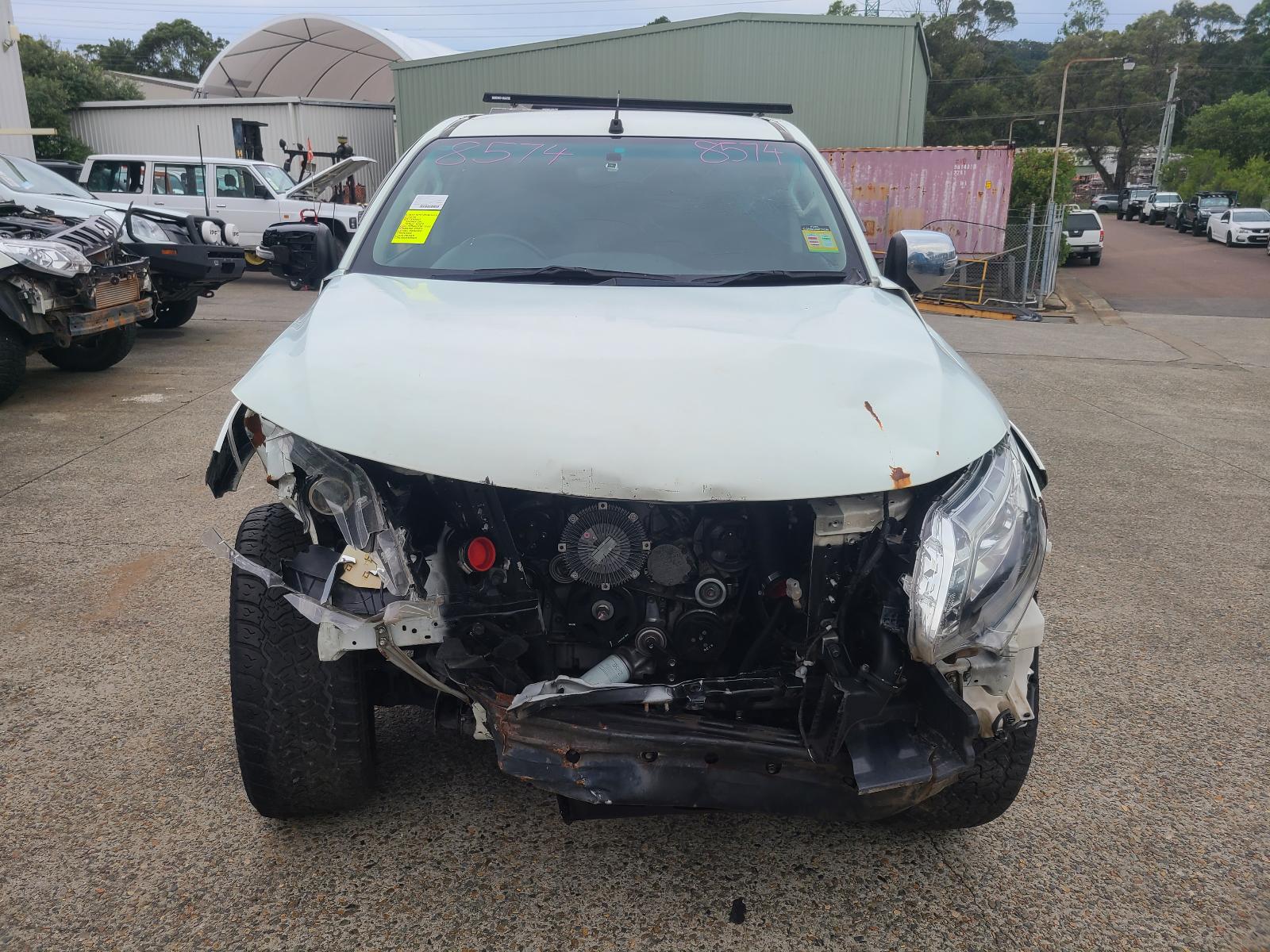 View Mitsubishi Triton 2018  