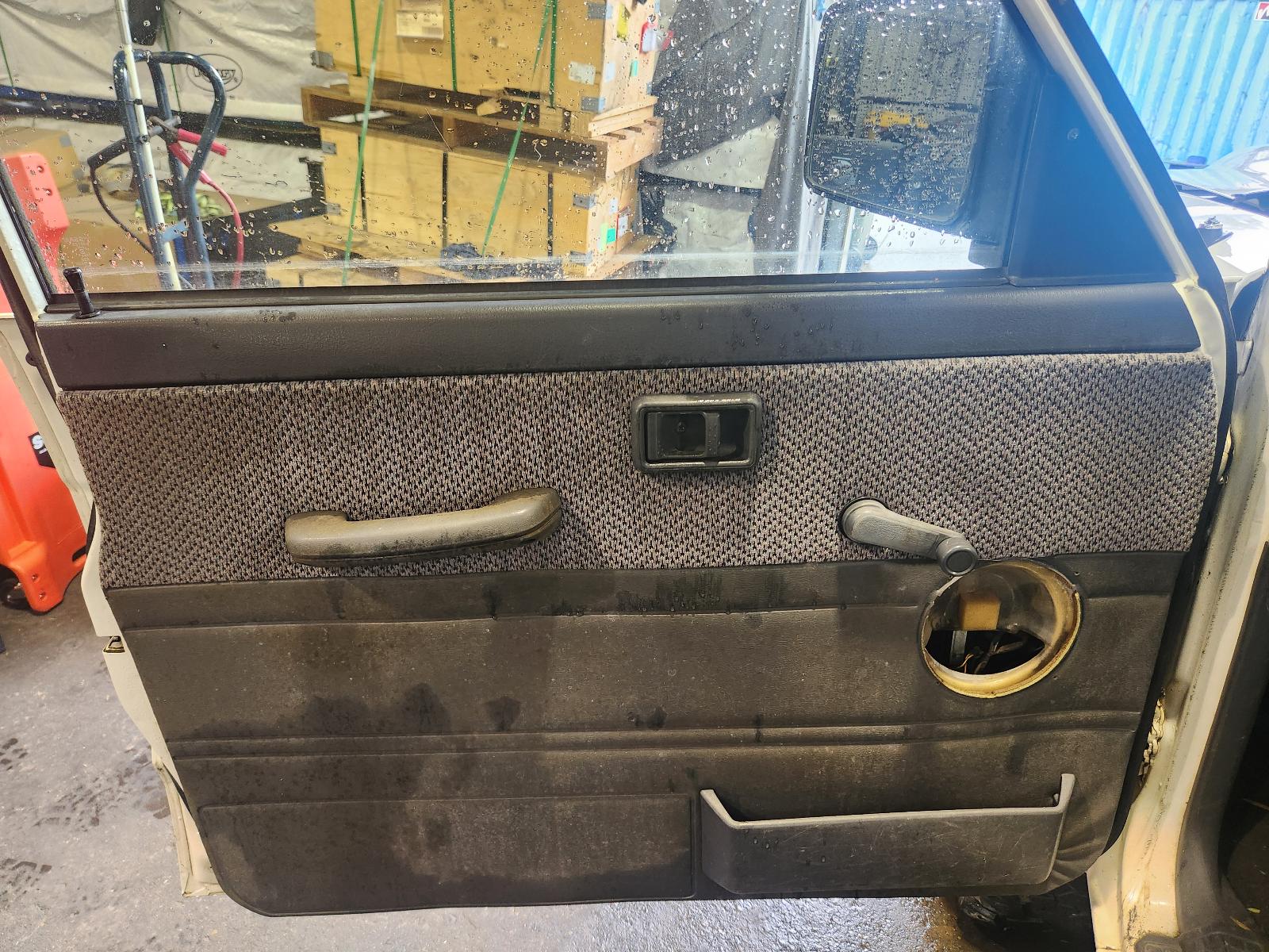 View Nissan Patrol 1995 4 Door Station Wagon