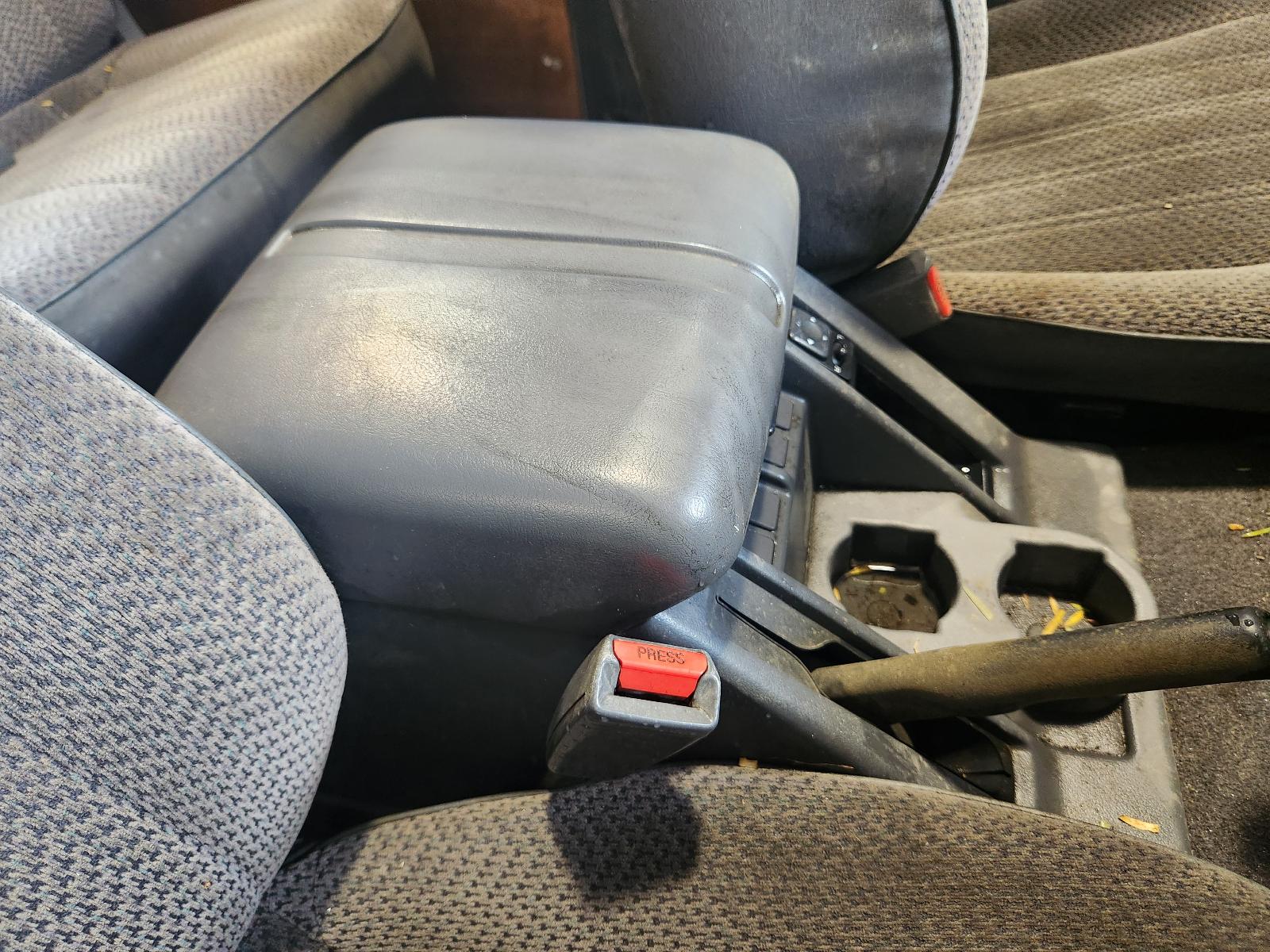 View Nissan Patrol 1995 4 Door Station Wagon
