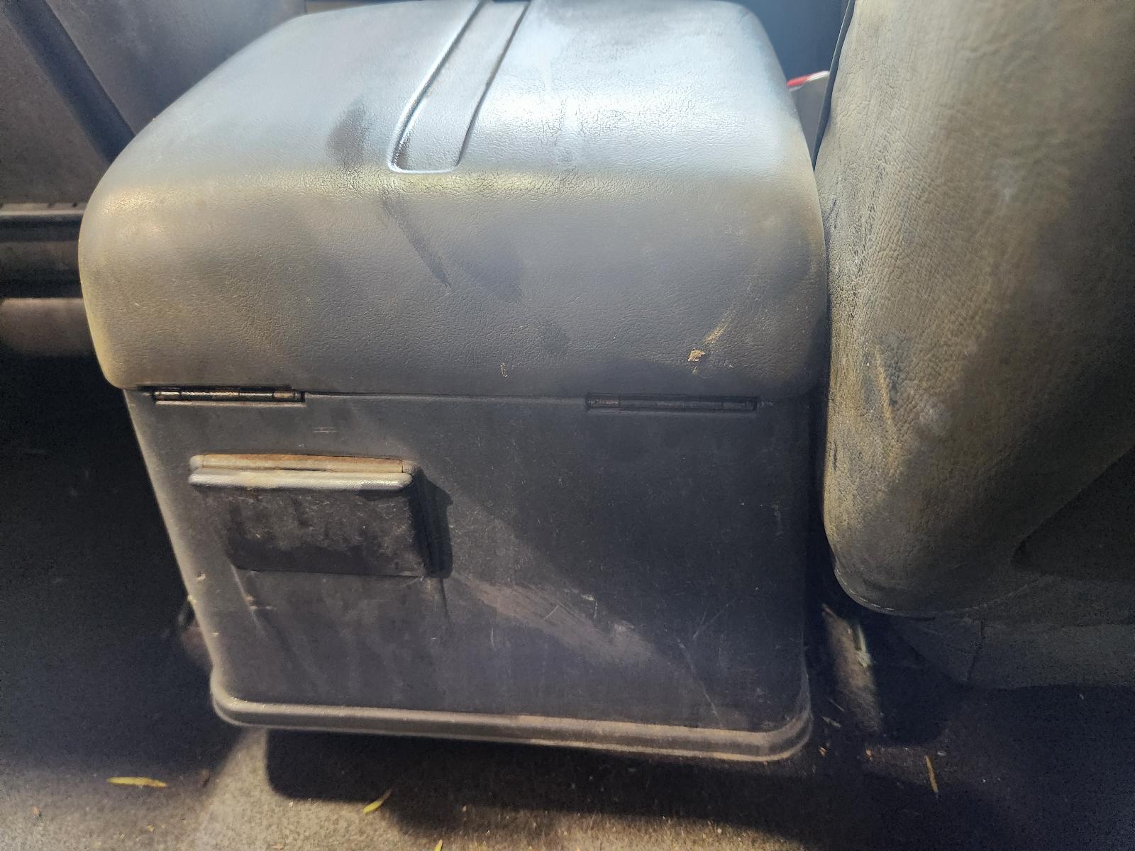 View Nissan Patrol 1995 4 Door Station Wagon