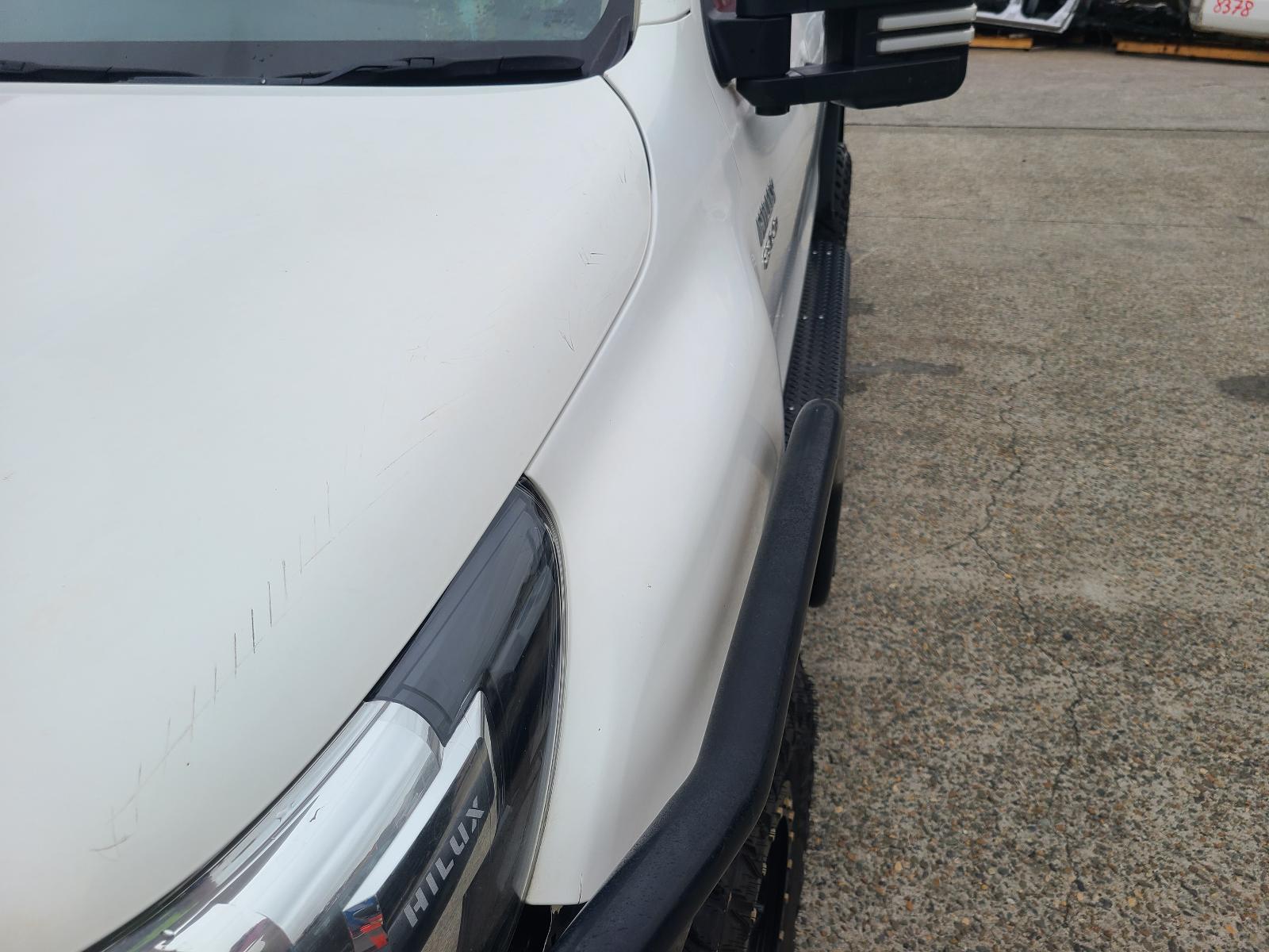 View Auto part Side Step/Skirt Toyota Hilux 2017