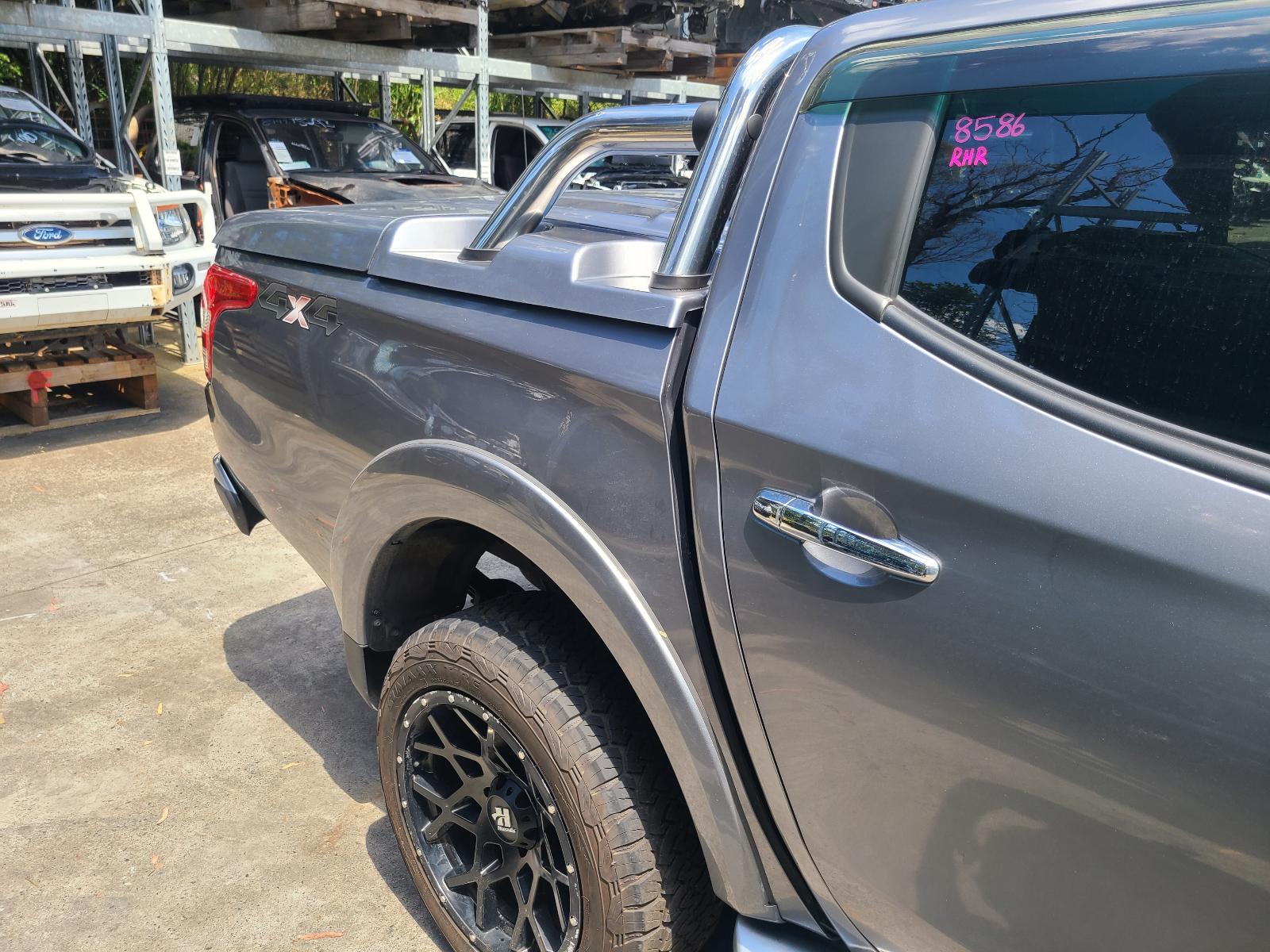 View Mitsubishi Triton 2017 4 Door Utility
