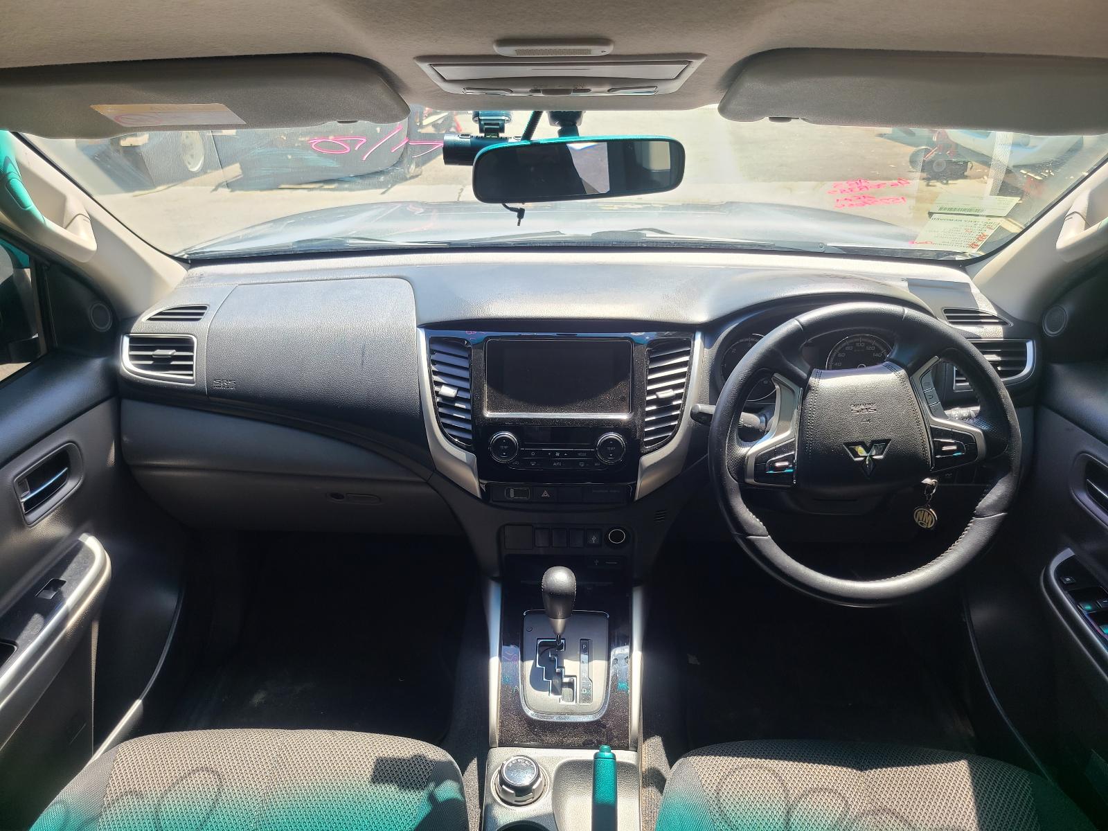 View Mitsubishi Triton 2017 4 Door Utility