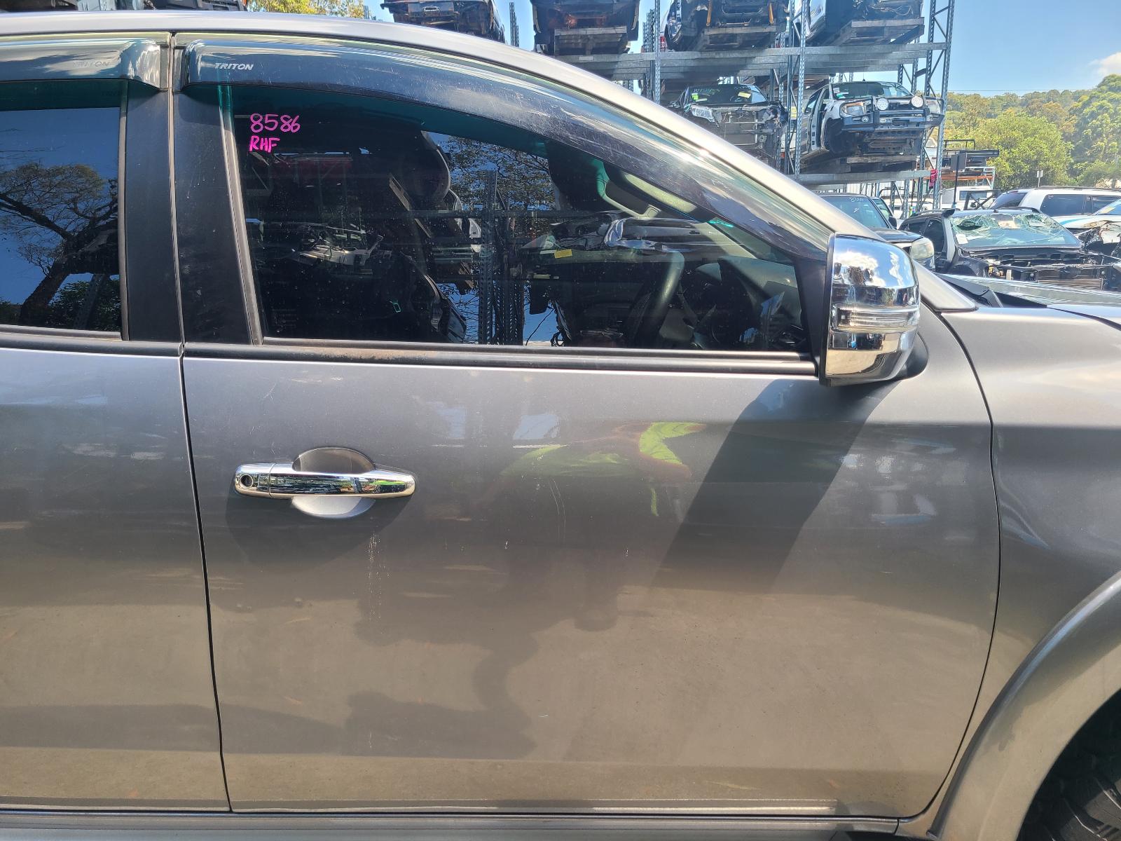 View Mitsubishi Triton 2017 4 Door Utility