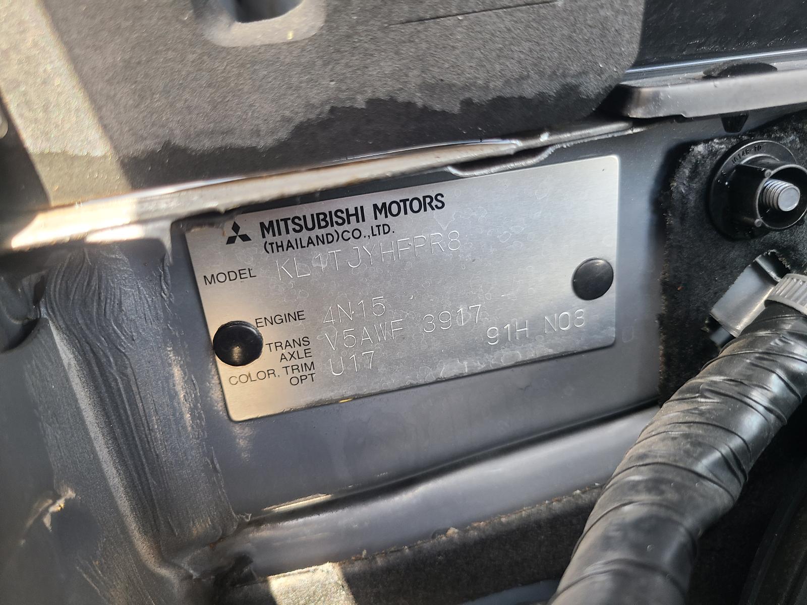 View Mitsubishi Triton 2017 4 Door Utility