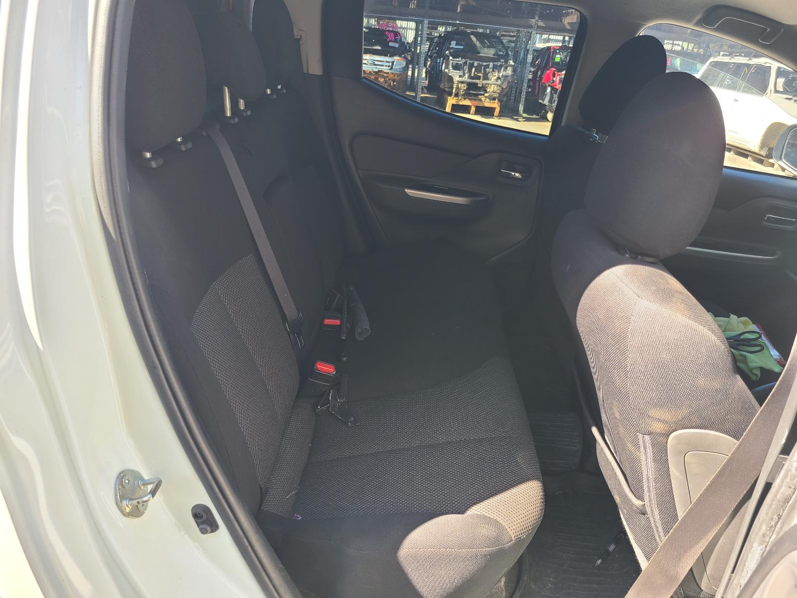 View Auto part Misc Switch/Relay Mitsubishi Triton 2018