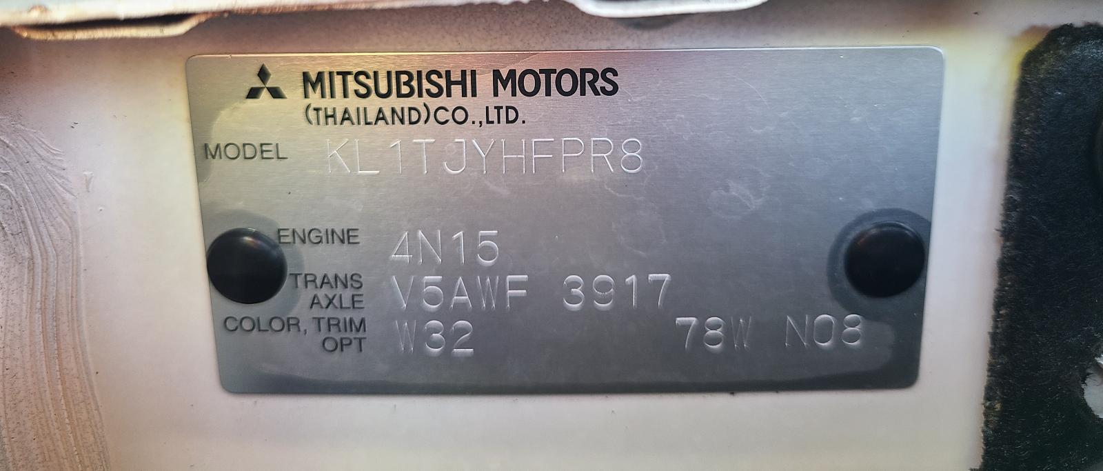 View Auto part Misc Switch/Relay Mitsubishi Triton 2018