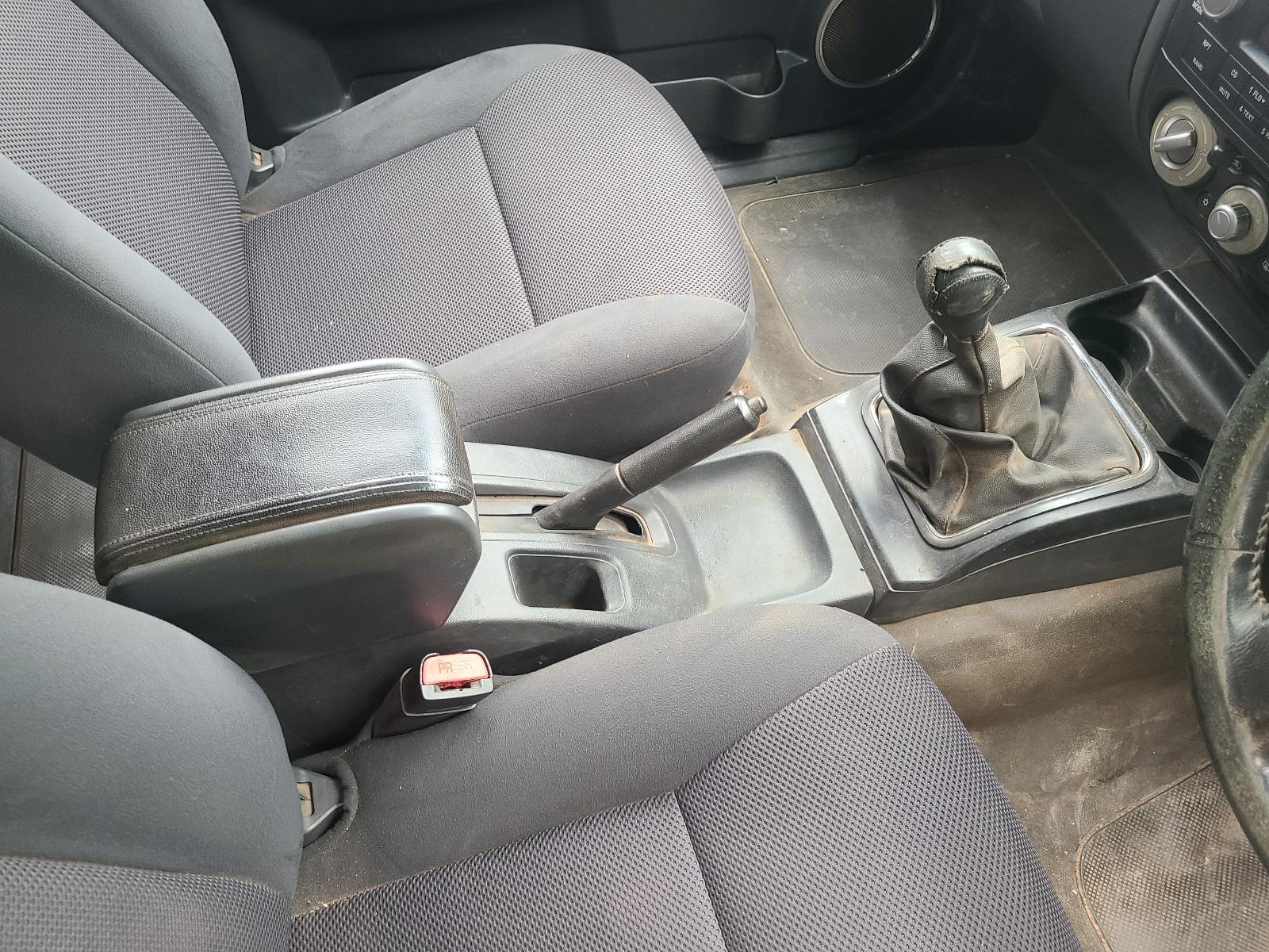 View Isuzu Dmax 2011 4 Door Utility
