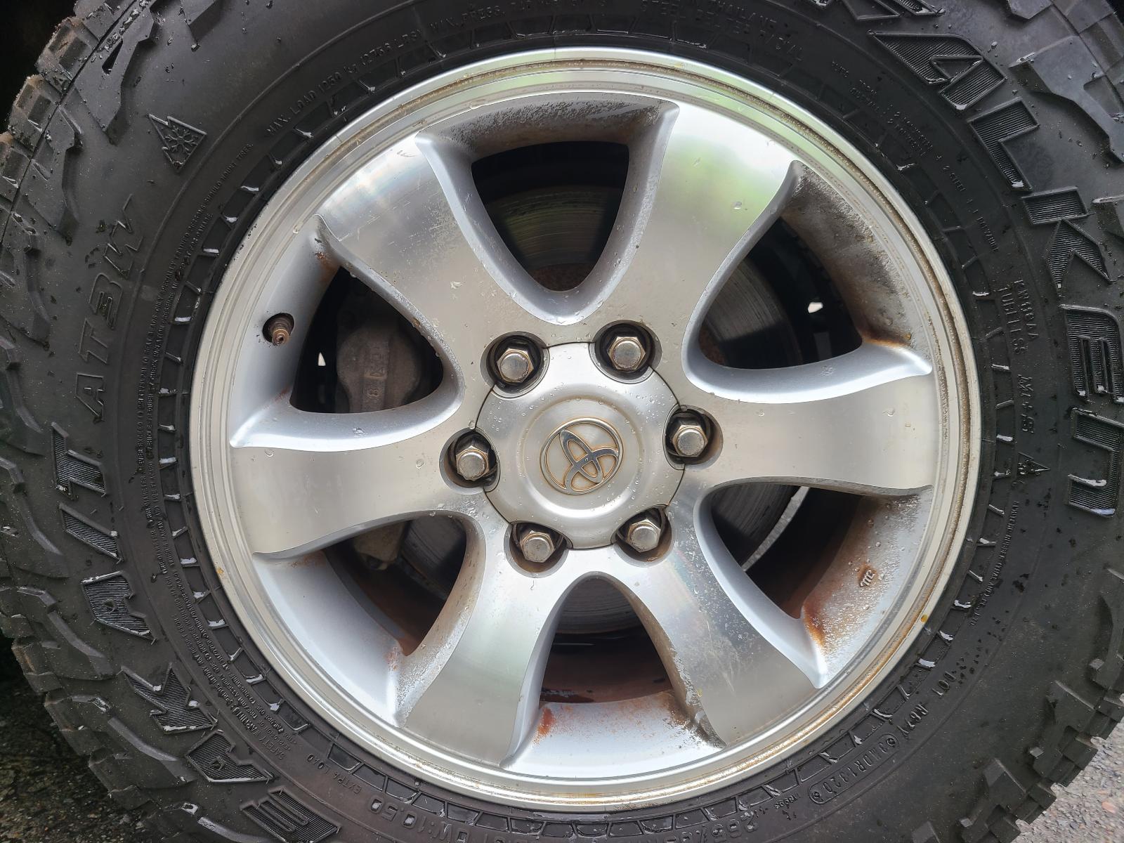 View Toyota Prado 2009 4 Door Station Wagon