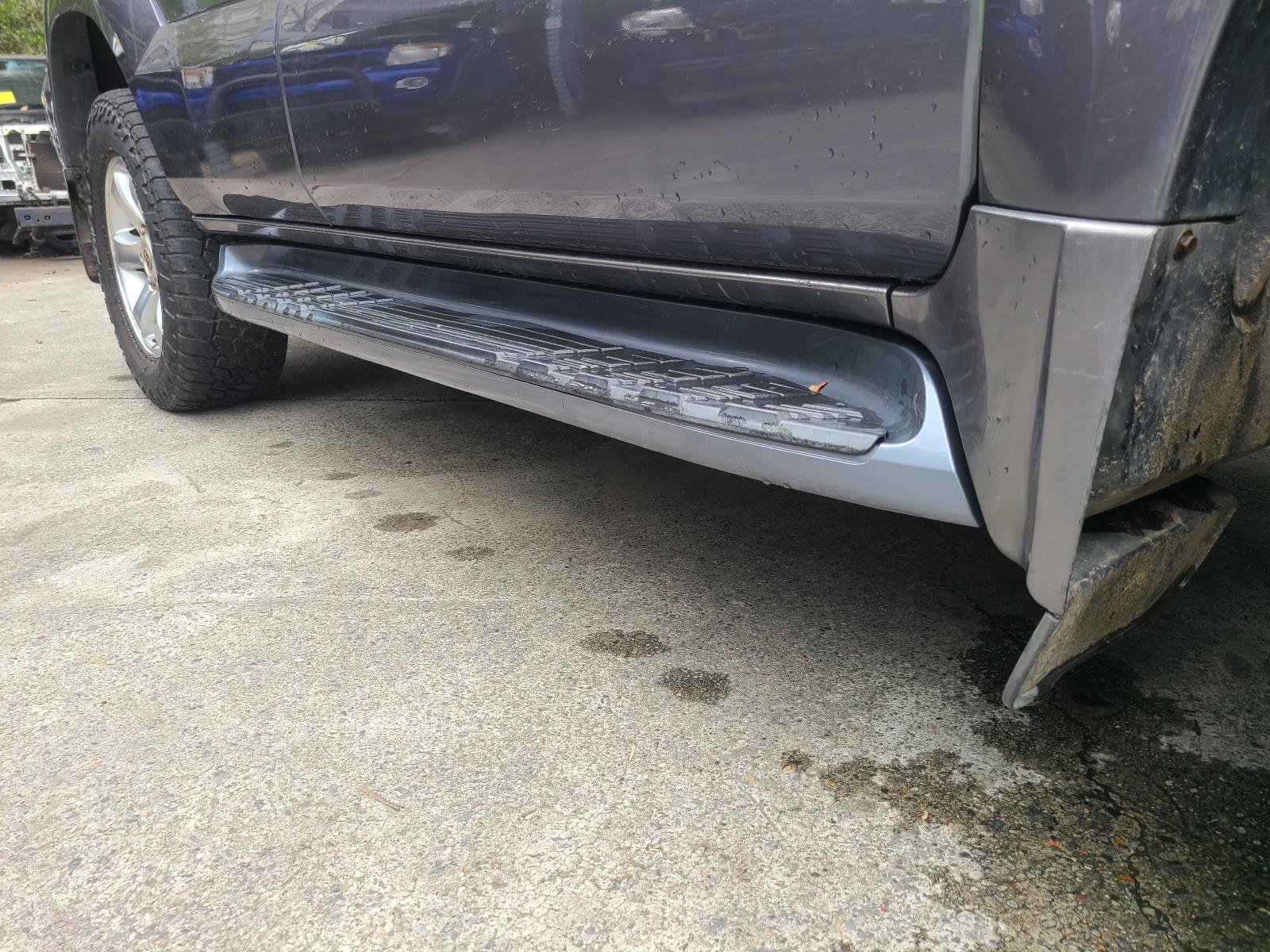View Toyota Prado 2009 4 Door Station Wagon