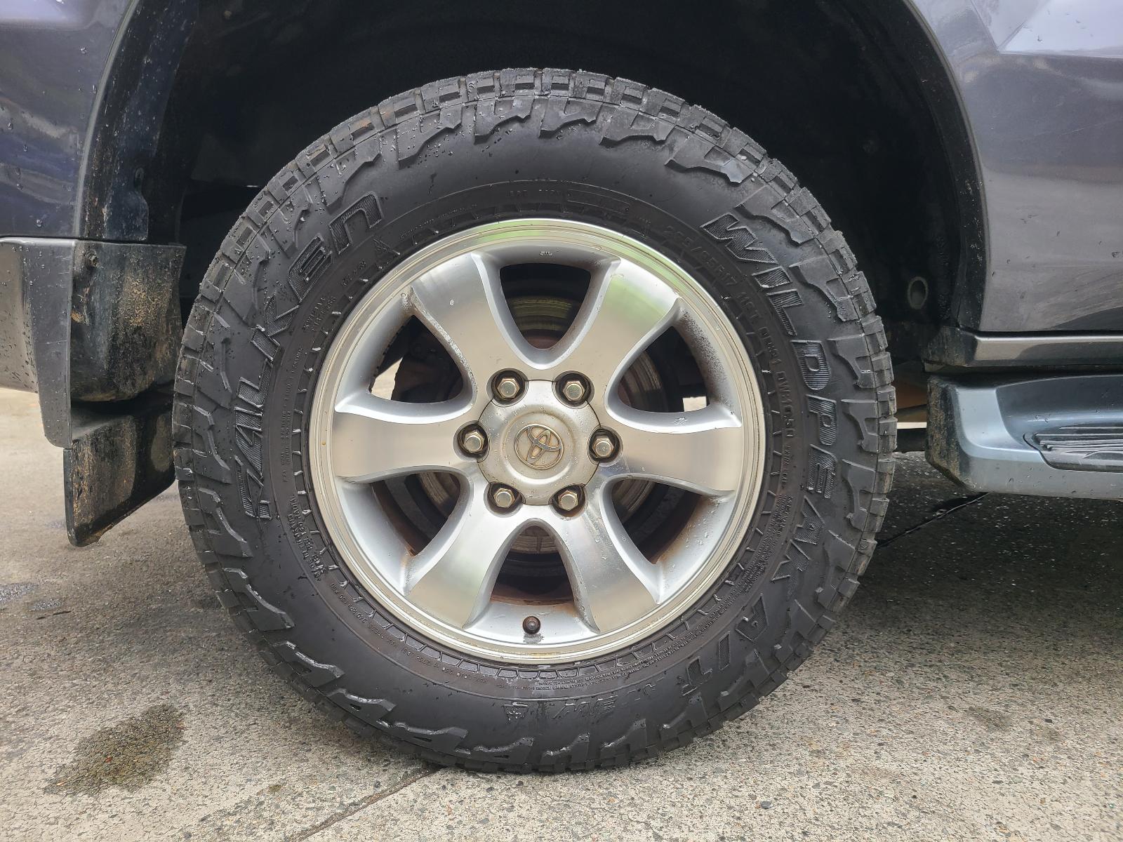 View Toyota Prado 2009 4 Door Station Wagon
