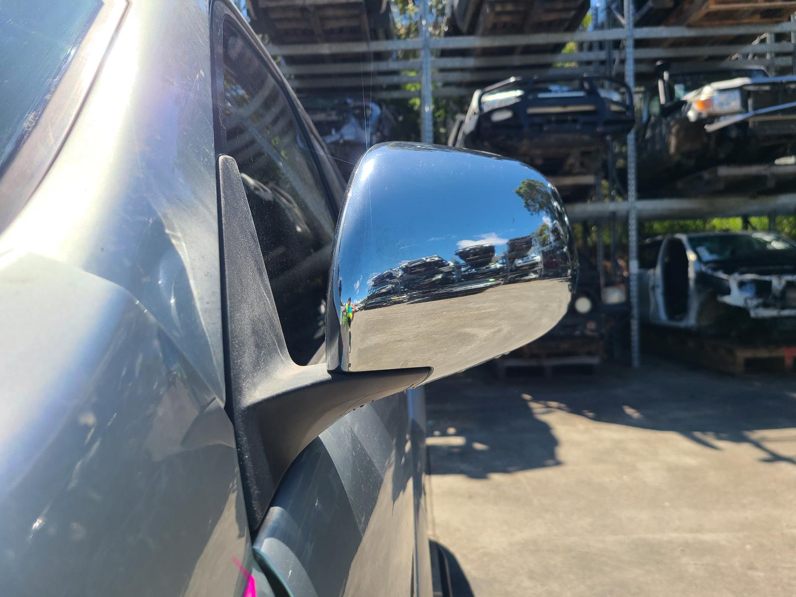 View Toyota Prado 2004  