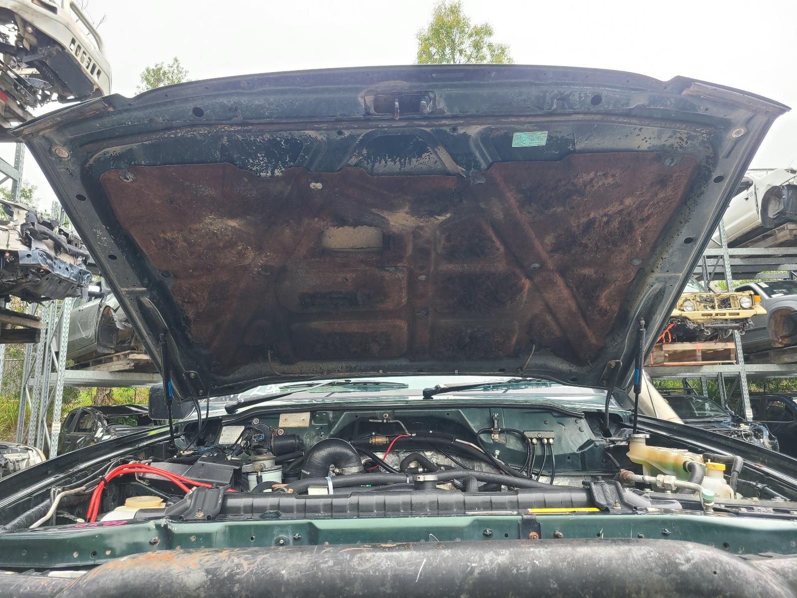 View Auto part 2nd Seat (Rear Seat) Nissan Patrol 1999
