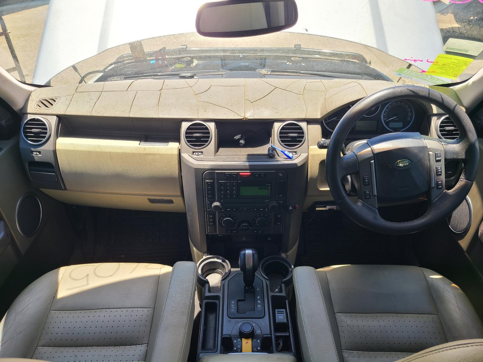 View Land Rover Discovery 2005  