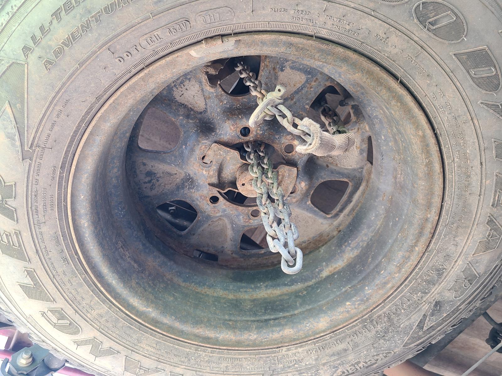 View Toyota Hilux 2001  