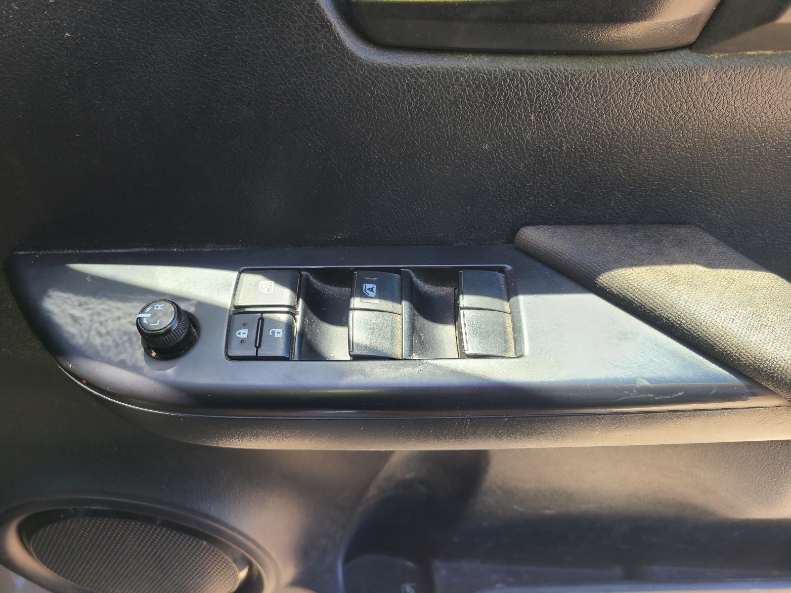 View Toyota Hilux 2019 4 Door Pickup