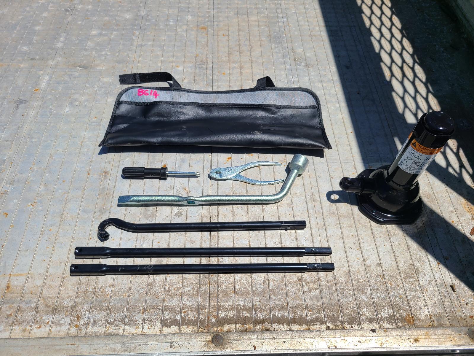 View Toyota Hilux 2019 4 Door Pickup