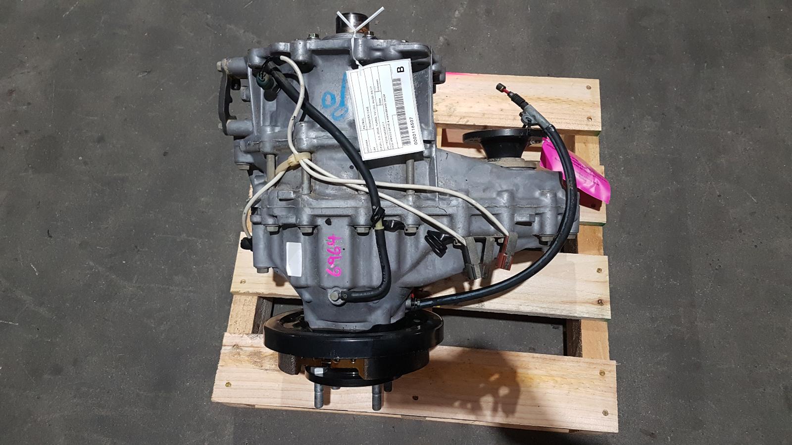 Transfer Case Patrol Nissan 2004