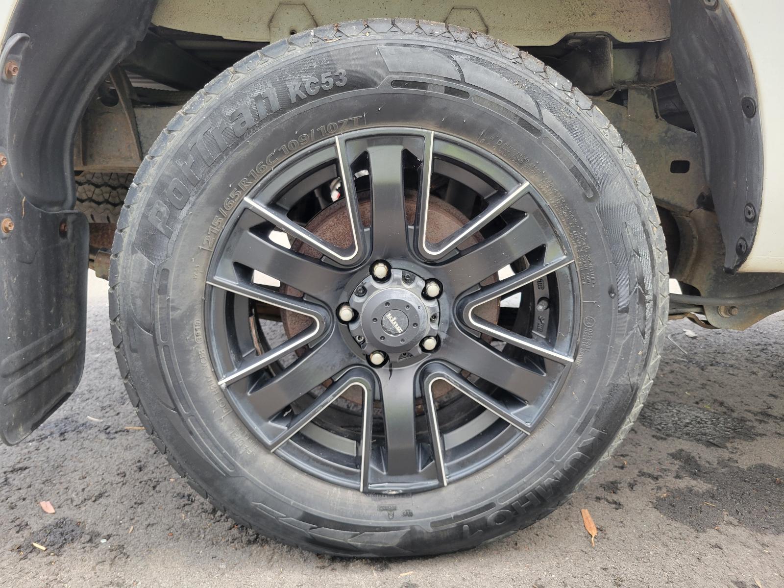 View Toyota Hilux 2011 4 Door Utility