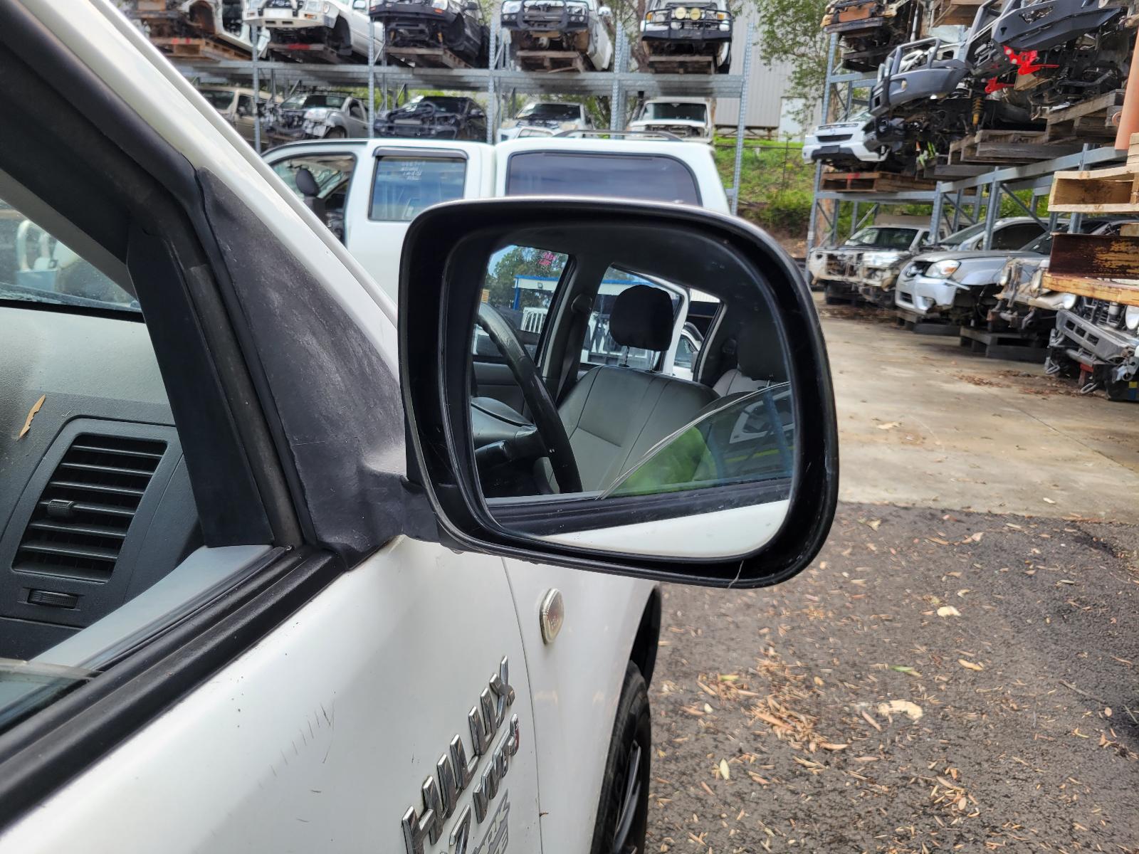 View Toyota Hilux 2011 4 Door Utility