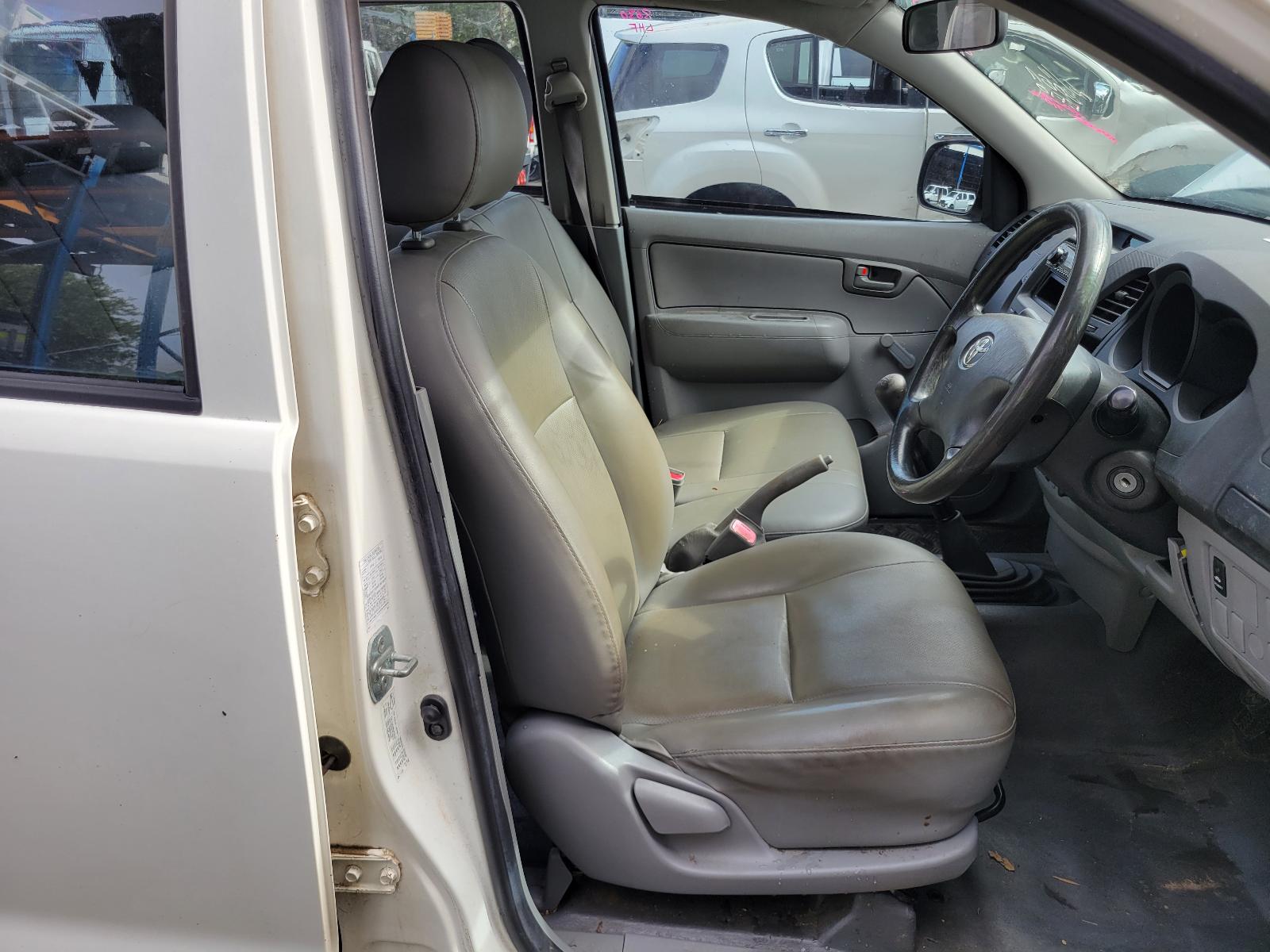 View Toyota Hilux 2011 4 Door Utility