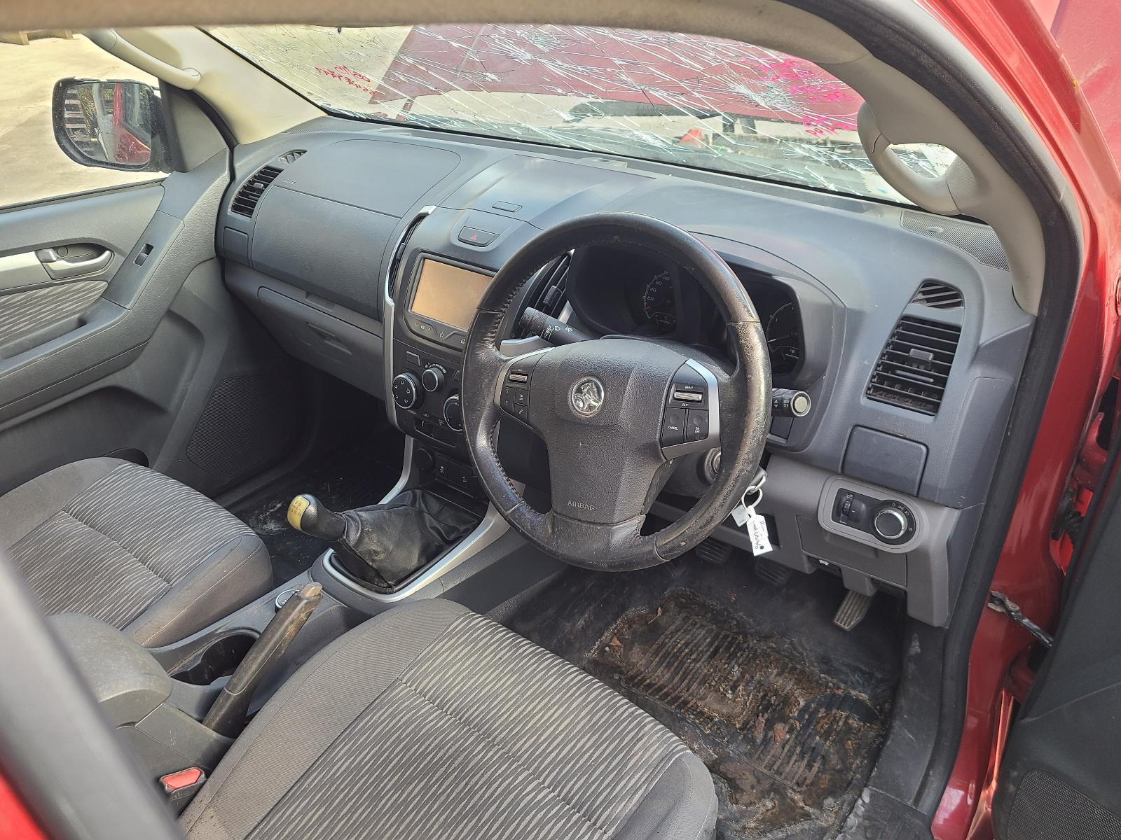 View Holden Colorado 2015 2 Door Utility