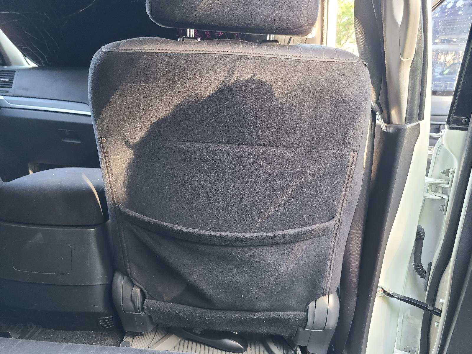 View Mitsubishi Pajero 2012 4 Door Station Wagon