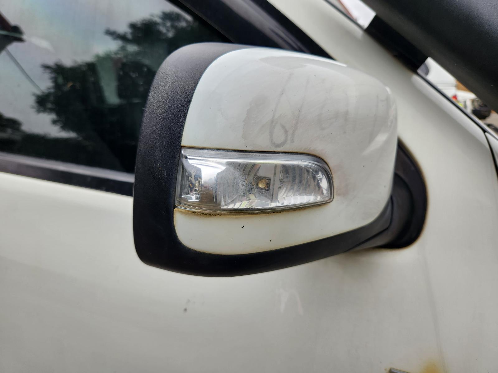 View Holden Colorado 2011 4 Door Utility