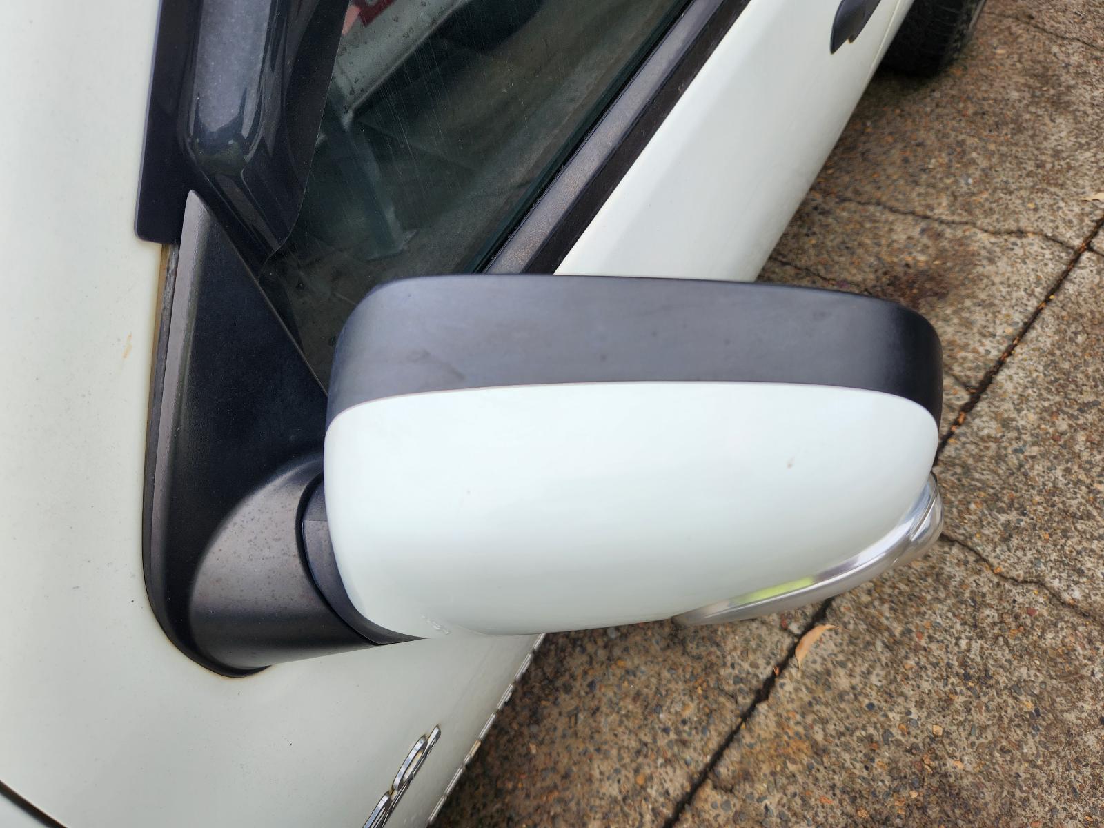 View Holden Colorado 2011 4 Door Utility