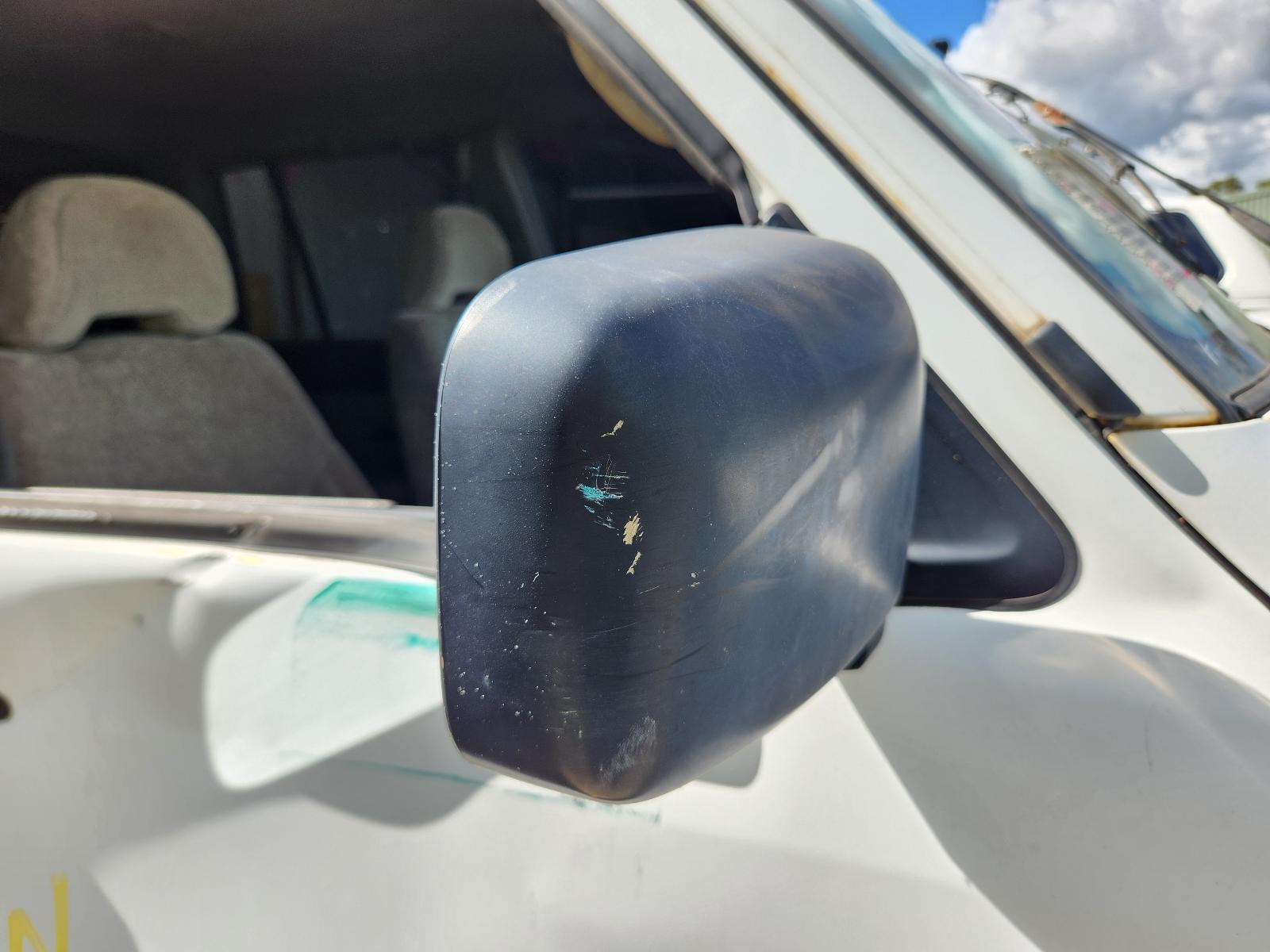 Nissan Patrol 1999 4 Door Station Wagon View Nissan Patrol 1999 4 Door Station Wagon