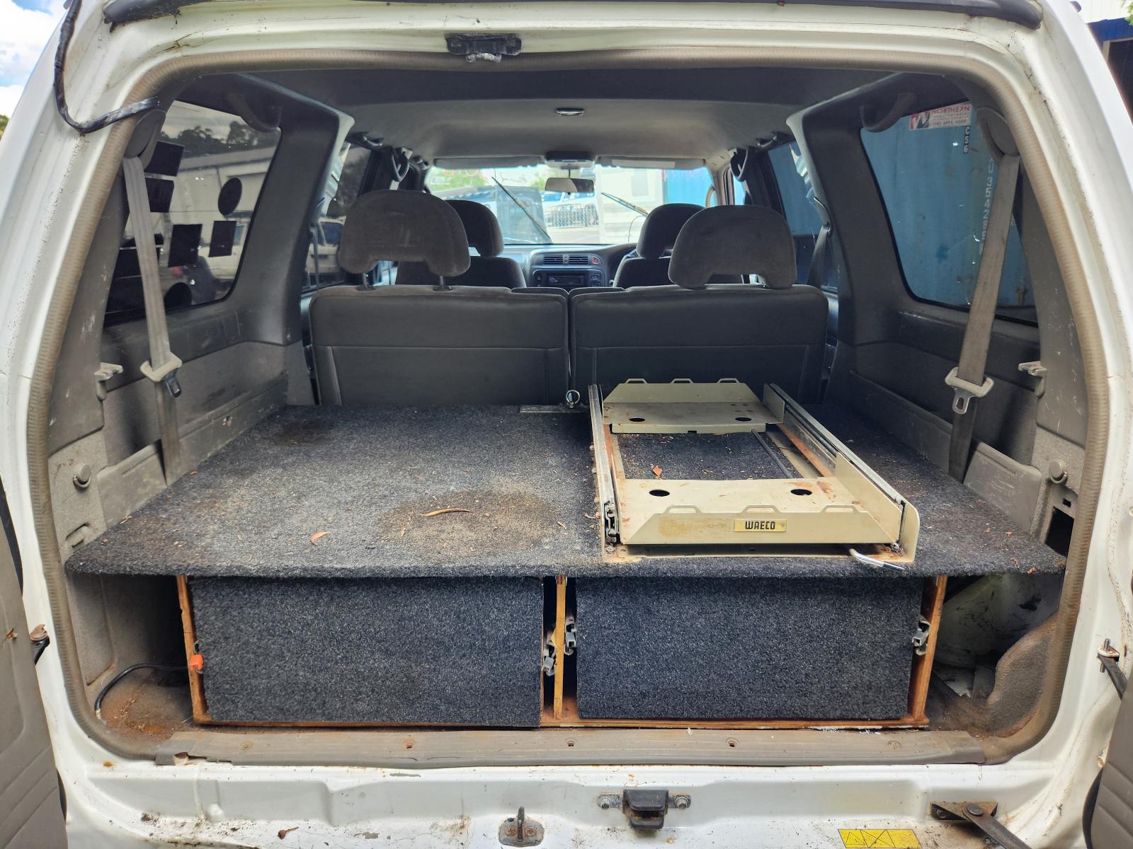 Nissan Patrol 1999 4 Door Station Wagon View Nissan Patrol 1999 4 Door Station Wagon