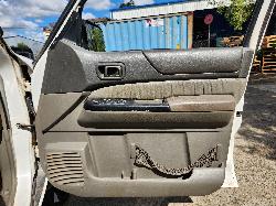 View Nissan Patrol 1999 4 Door Station Wagon