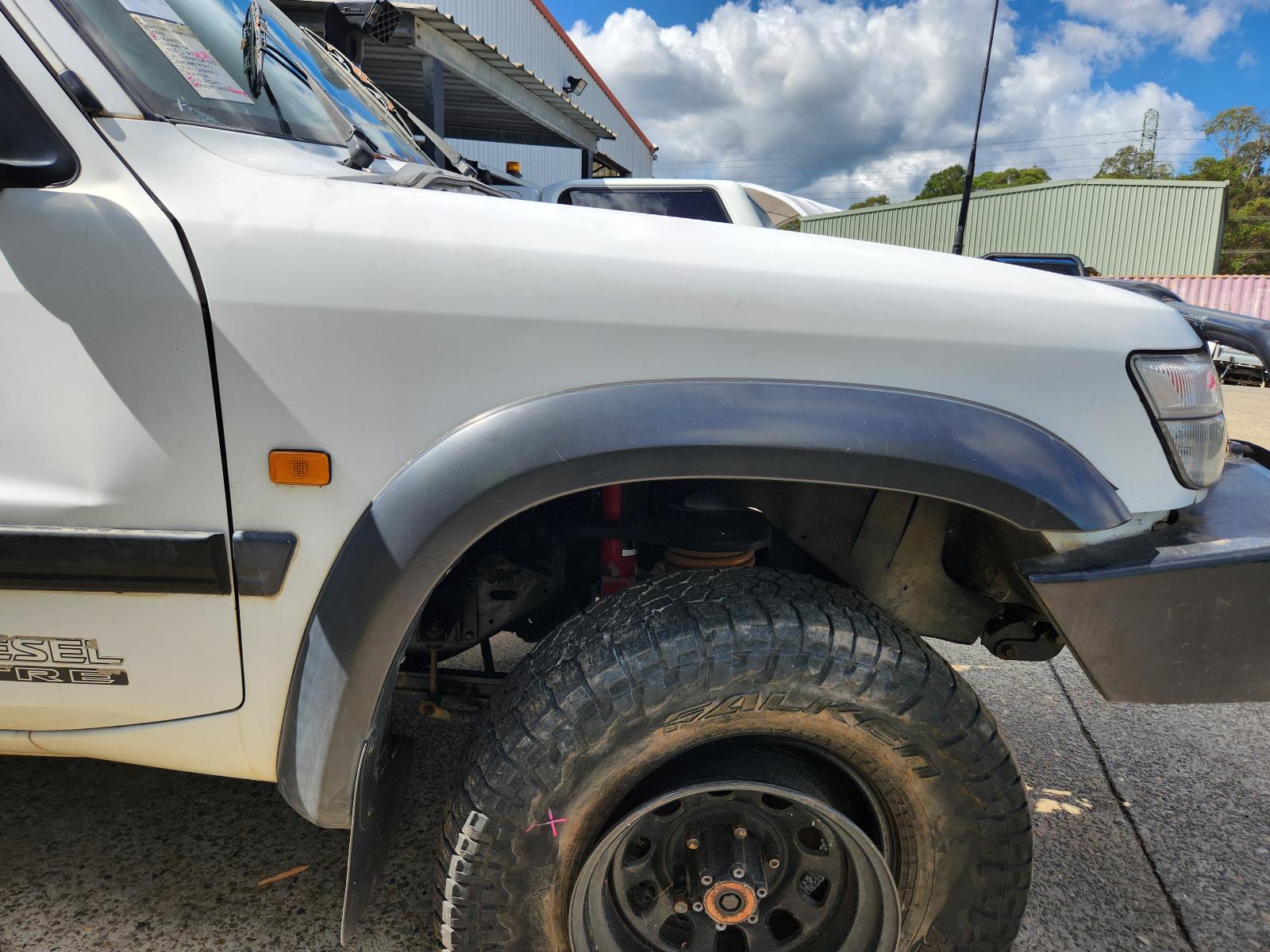 Nissan Patrol 1999 4 Door Station Wagon View Nissan Patrol 1999 4 Door Station Wagon