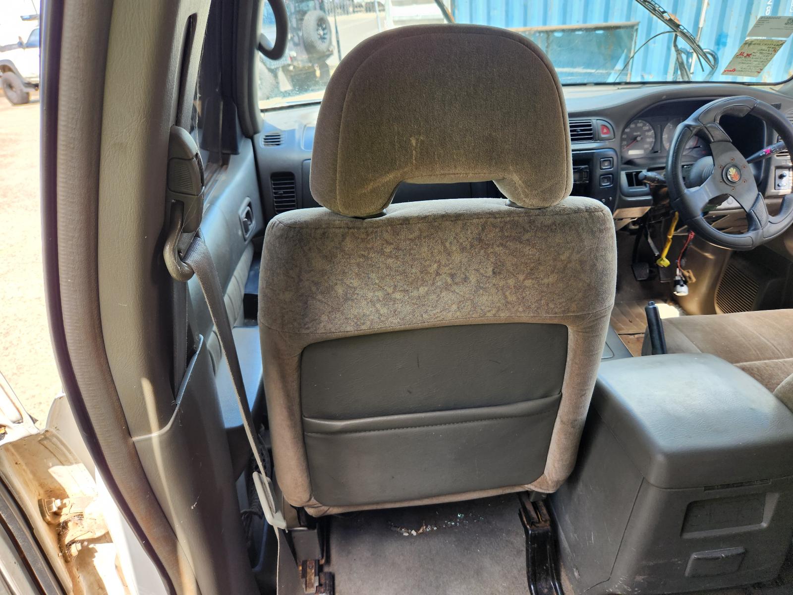 Nissan Patrol 1999 4 Door Station Wagon View Nissan Patrol 1999 4 Door Station Wagon