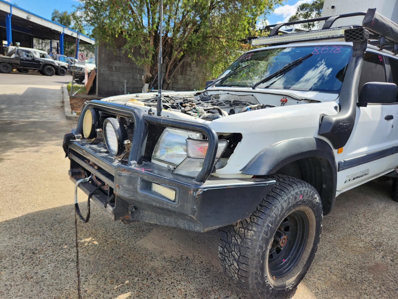 Nissan Patrol 1999 4 Door Station Wagon View Nissan Patrol 1999 4 Door Station Wagon