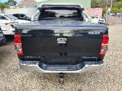 View Toyota Hilux 2013  