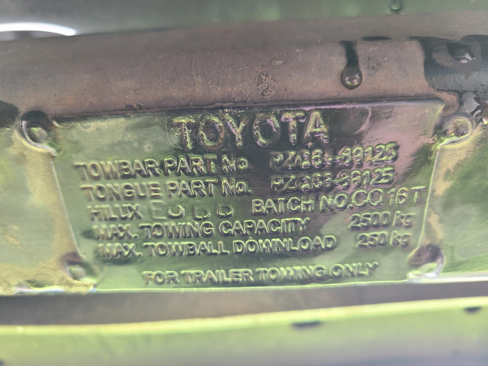View Toyota Hilux 2013  