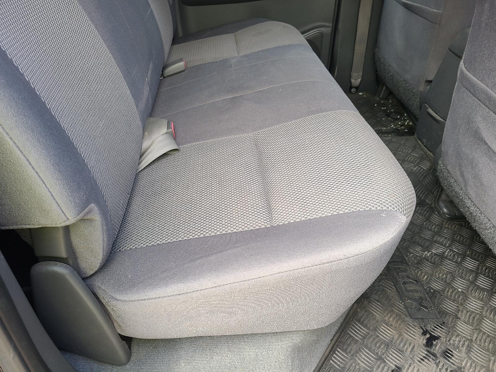 View Toyota Hilux 2013  
