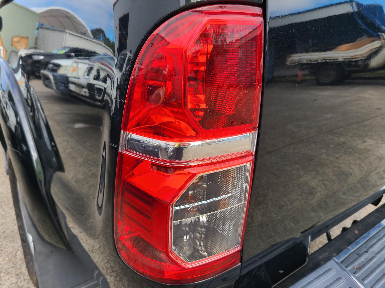 View Toyota Hilux 2013  
